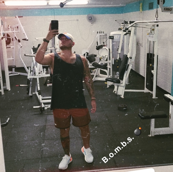 Meet your posher, Ricardo - Picture 6 of 7